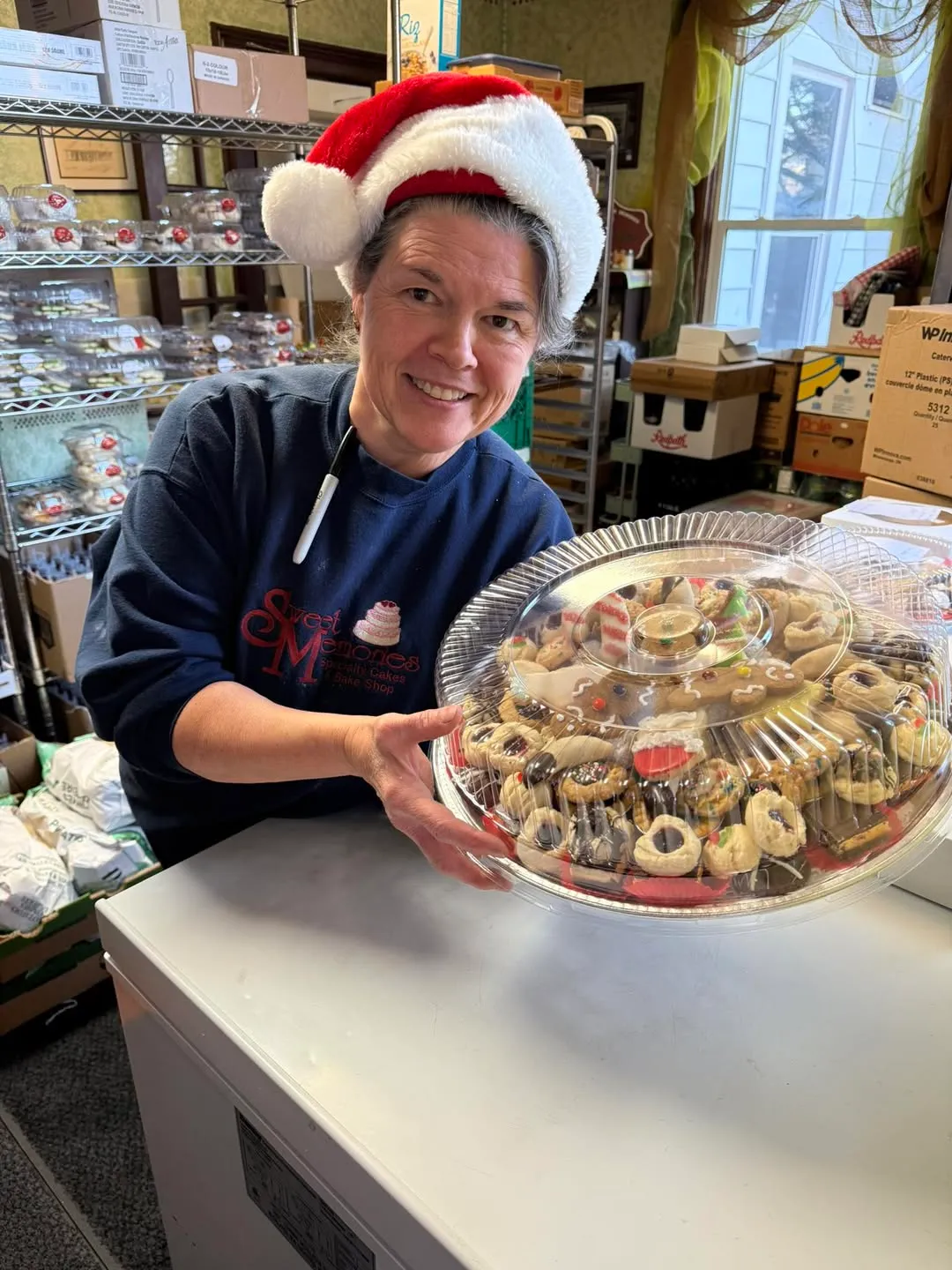 Serving soup to a guest